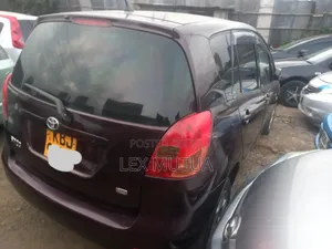 Toyota Corolla Spacio 2004 Brown