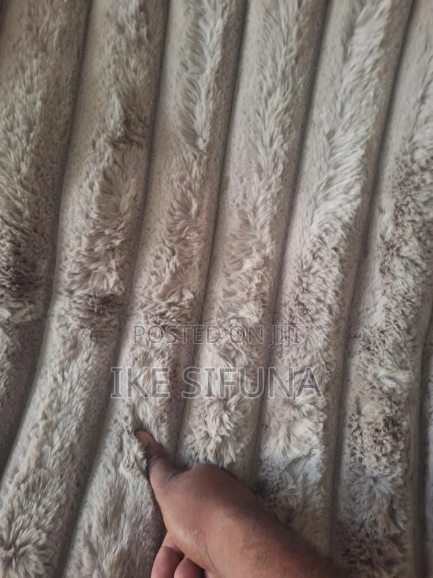 5by 7New Rabbit Fur Carpet - thumbnail 5