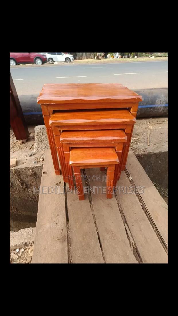 Amco Solid Nestle Stools Customized - thumbnail 2