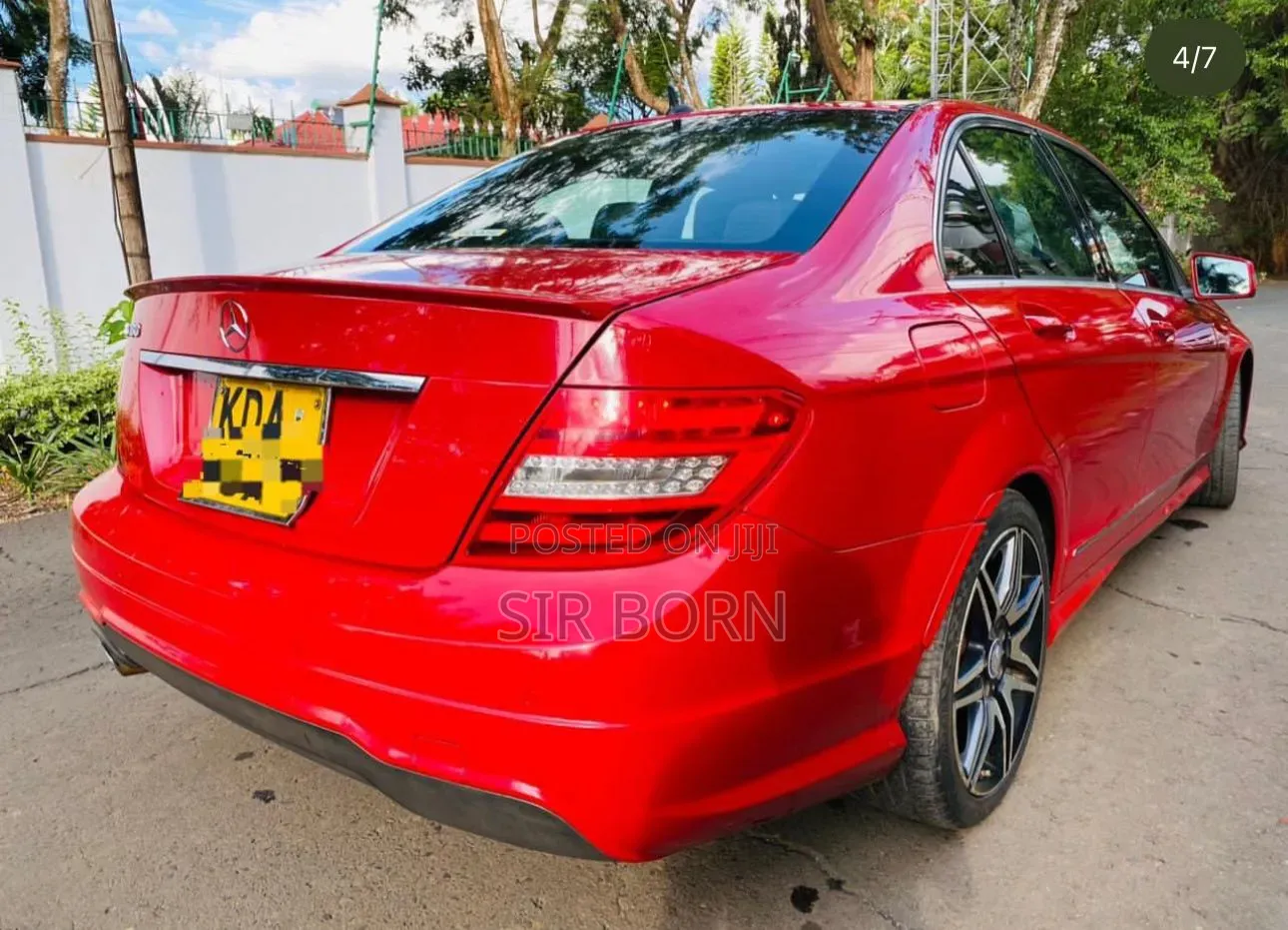 Mercedes-Benz C180 2013 Red