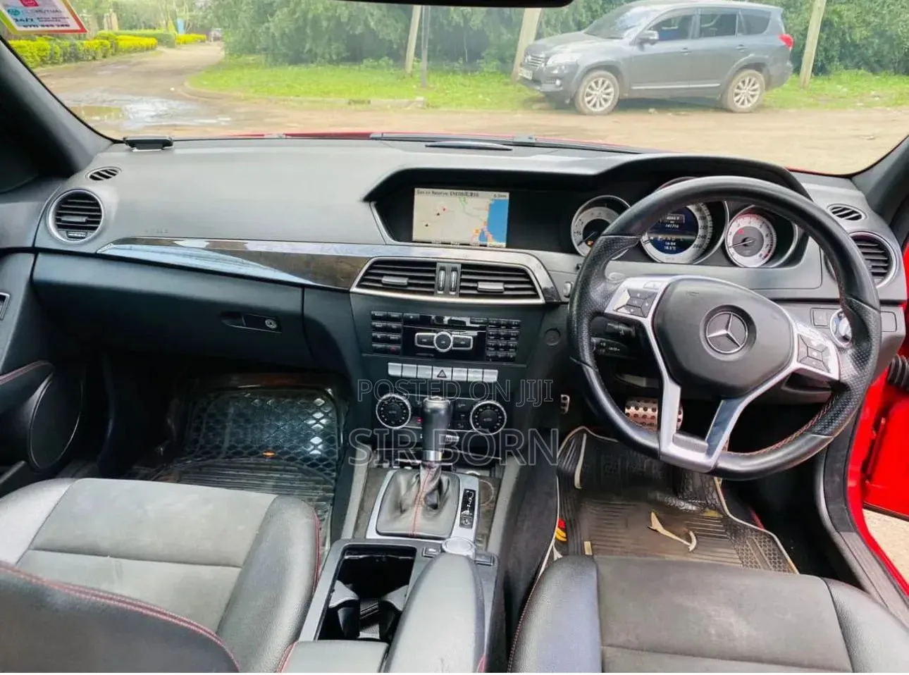 Mercedes-Benz C180 2013 Red