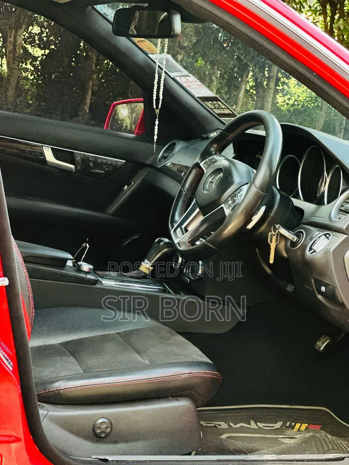 Mercedes-Benz C180 2013 Red