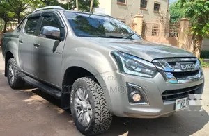 Isuzu D-MAX 2022 Gray