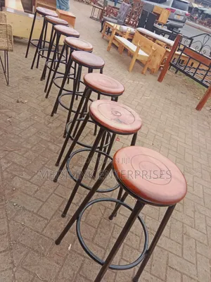 Customized High Stools Wooden Metallic