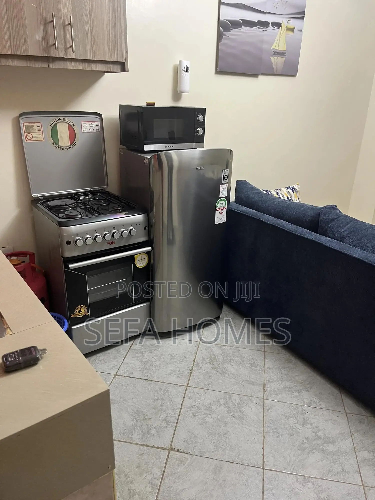 Modern Furnished Studio Airbnb in Ruaka Joyland