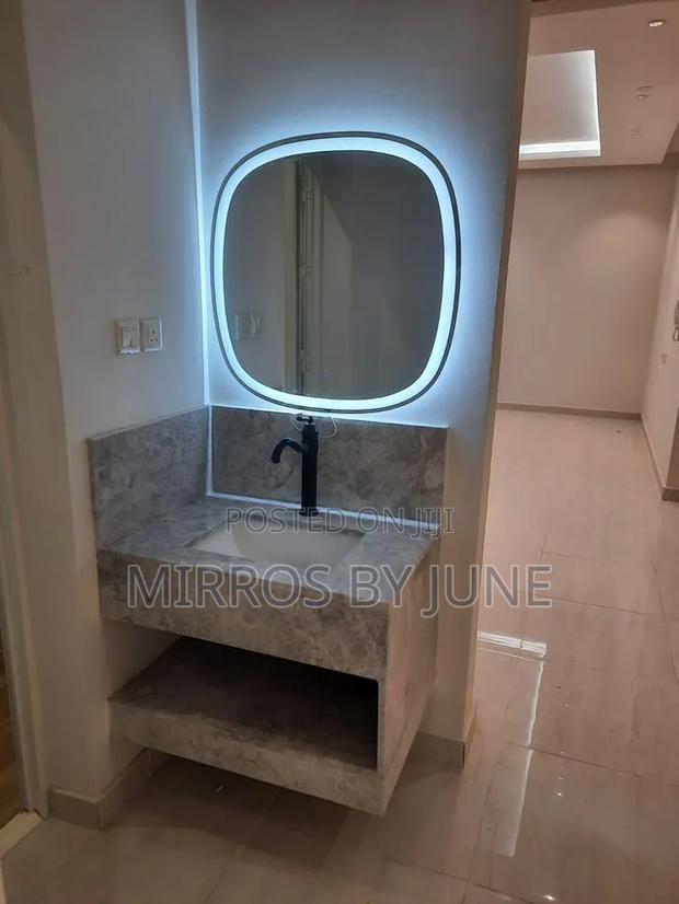 Sink Are/ Dining Area/Bathroom Vanity - thumbnail 2