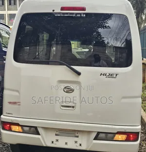 Daihatsu Hijet 2018 White