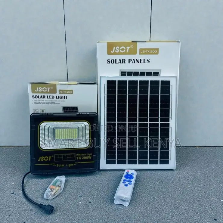 Easy Installation 200W Watts Outdoor Security LED Solar Flood Light