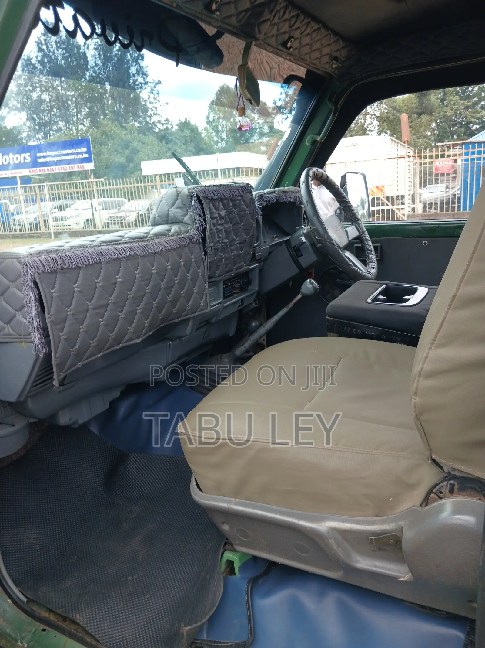 Toyota Land Cruiser 70 1993 Green