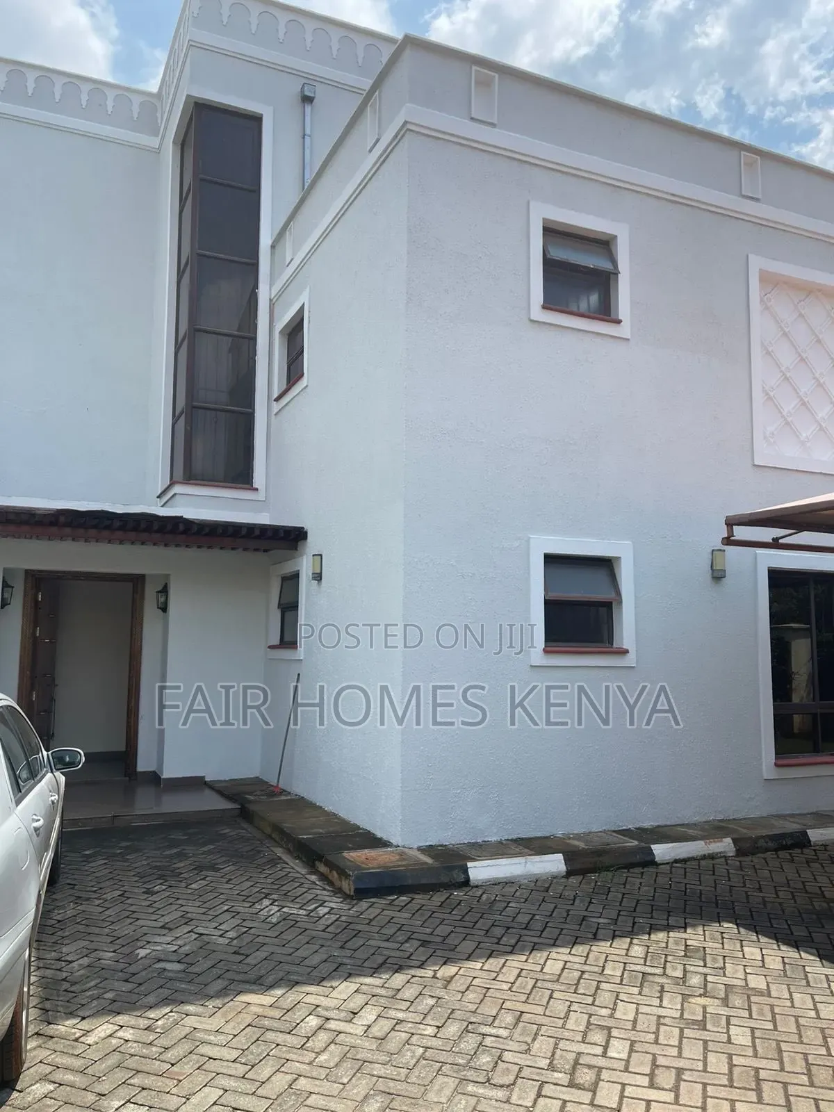 4bdrm Townhouse / Terrace in Lavington Maji, Muthangari for rent