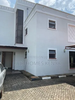 4bdrm Townhouse / Terrace in Lavington Maji, Muthangari for rent