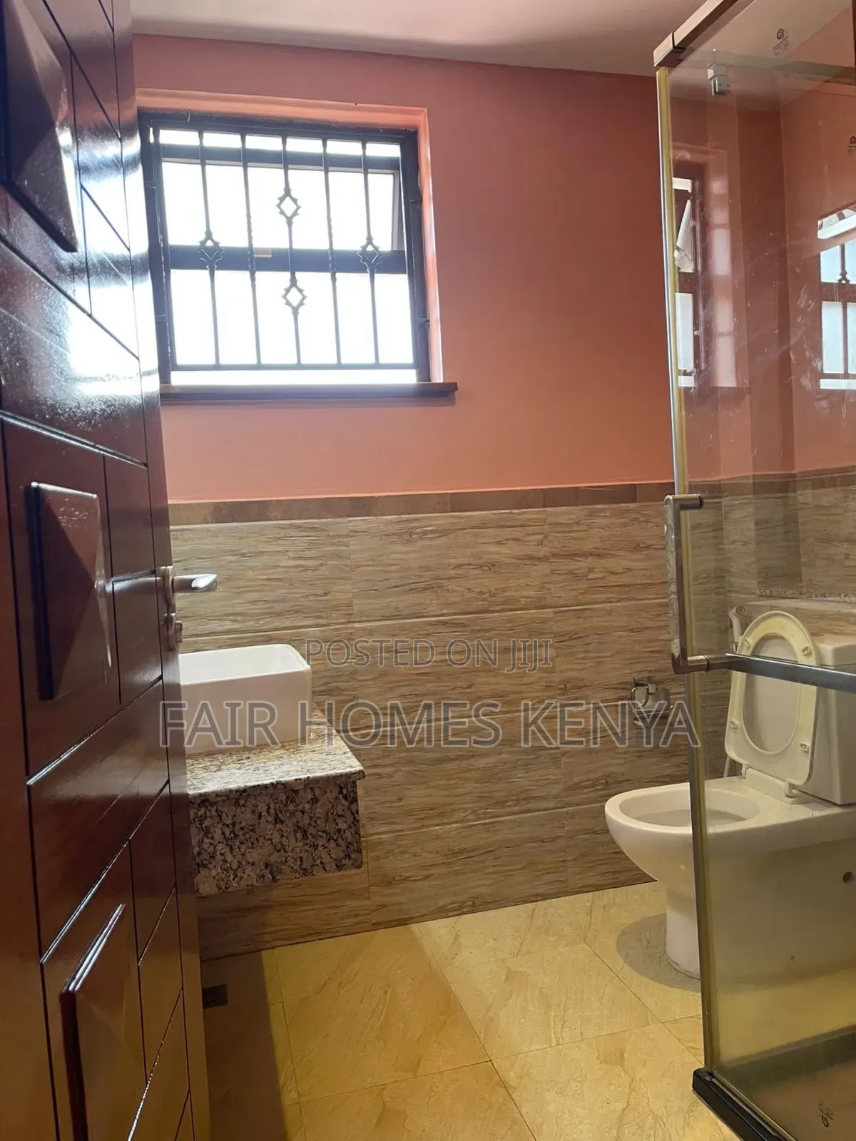 4bdrm Townhouse / Terrace in Lavington Maji, Muthangari for rent