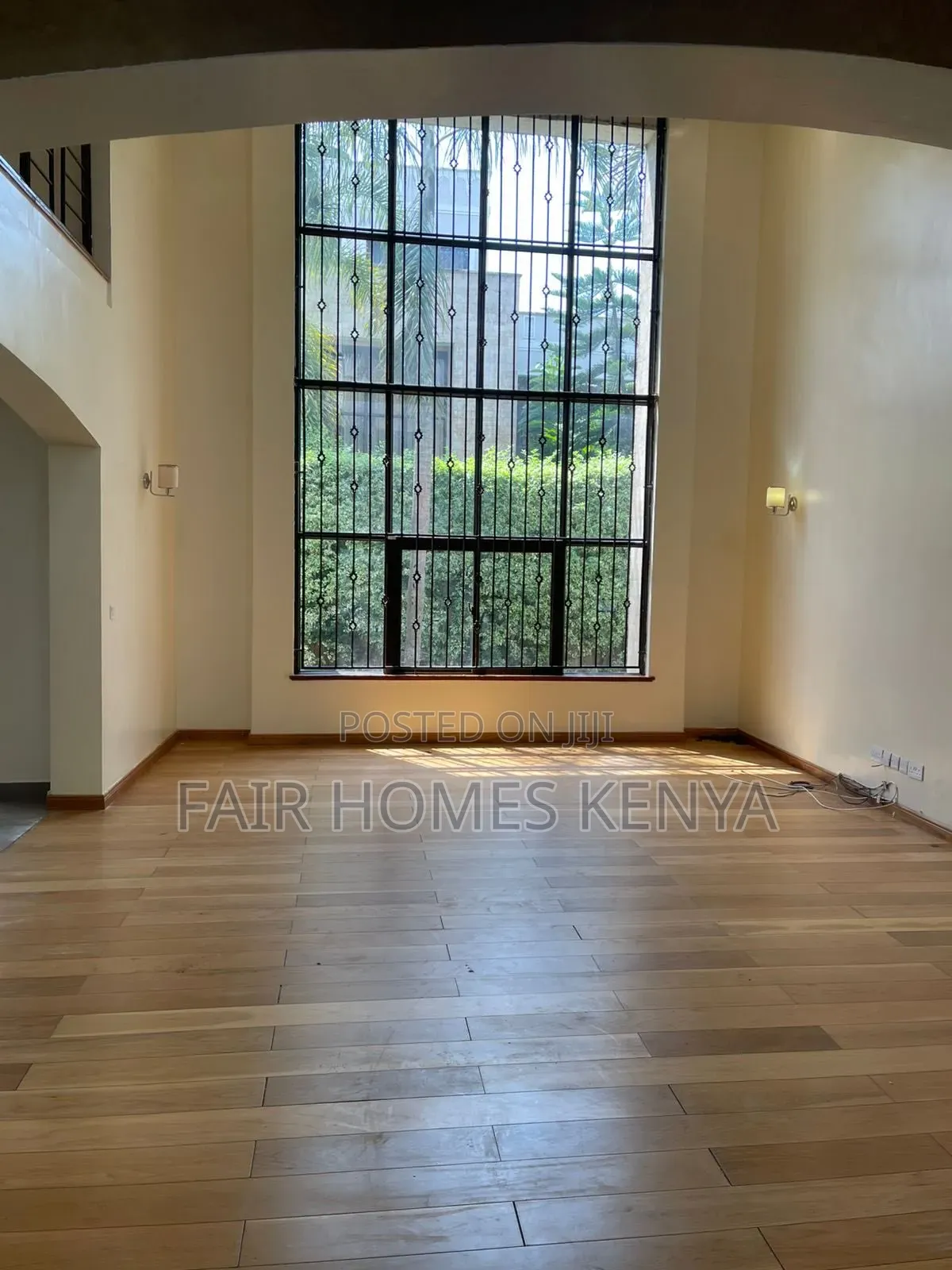 4bdrm Townhouse / Terrace in Lavington Maji, Muthangari for rent