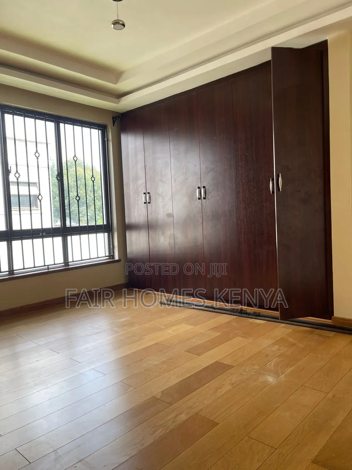 4bdrm Townhouse / Terrace in Lavington Maji, Muthangari for rent