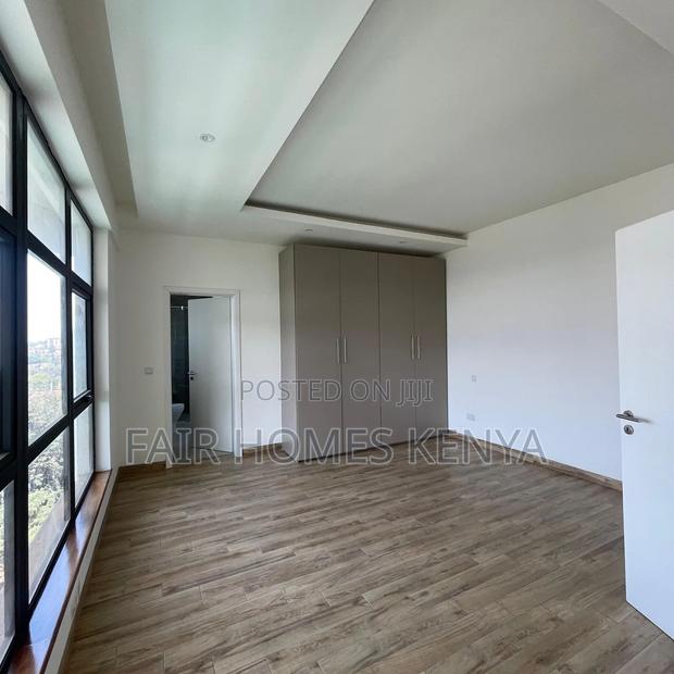 4bdrm Duplex in Riverside Drive for rent - thumbnail 12