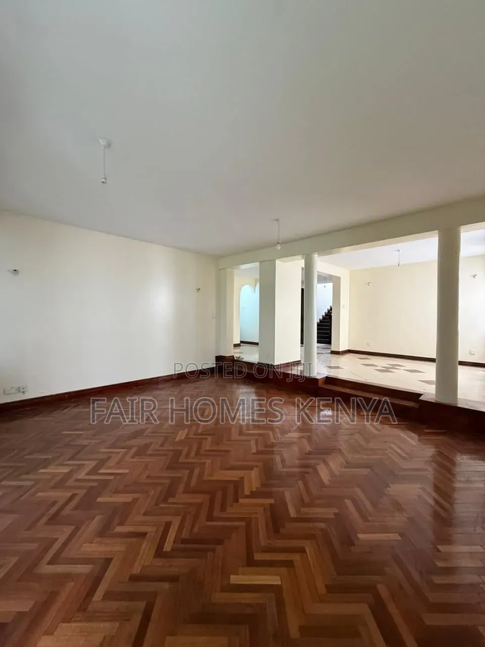 5bdrm Townhouse/Terrace in Riverside Drive for sale
