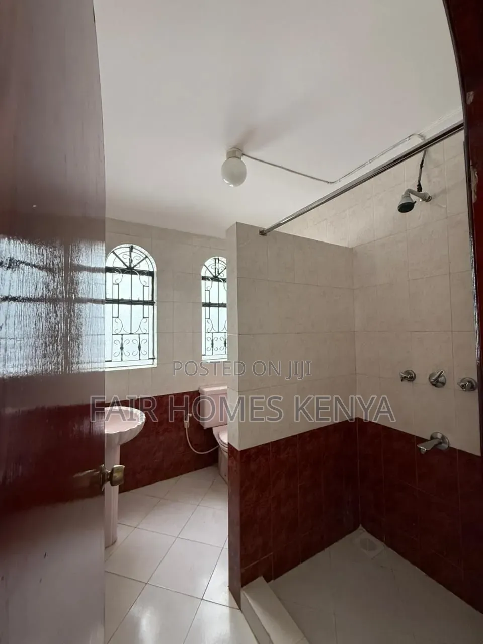 5bdrm Townhouse/Terrace in Riverside Drive for sale