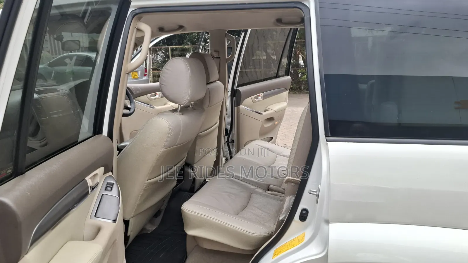 Toyota Land Cruiser Prado 2008 White