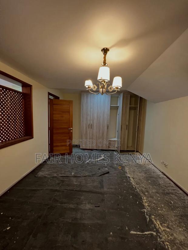 5bdrm Townhouse / Terrace in Convent Drive, Muthangari for rent - thumbnail 3