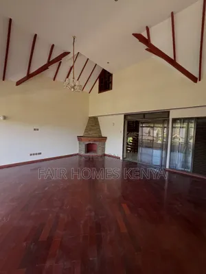 5bdrm Townhouse / Terrace in Convent Drive, Muthangari for rent