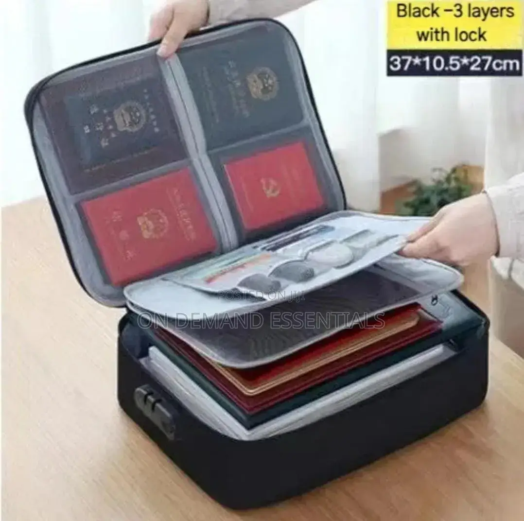 Document Storage Bag With Lock Has 3 Layers