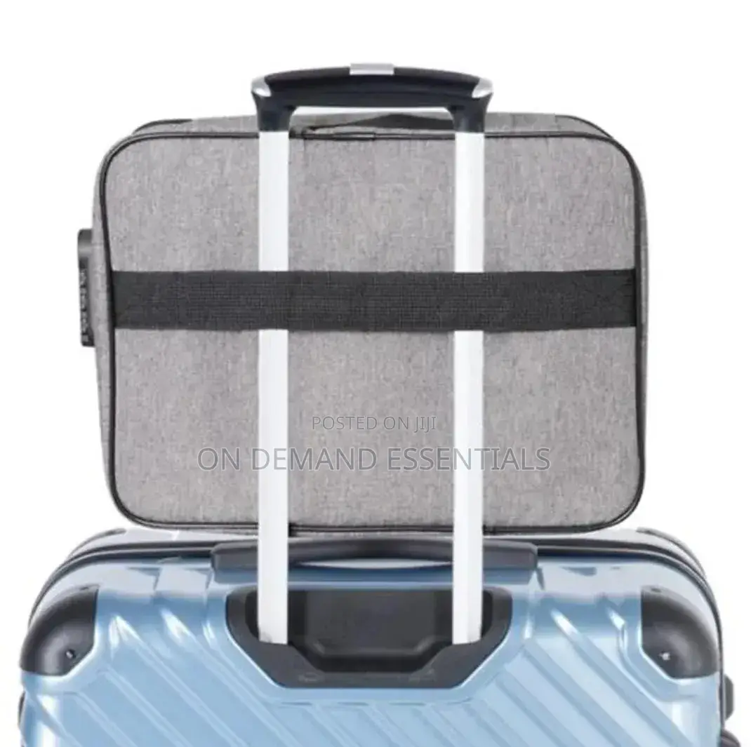 Document Storage Bag With Lock Has 3 Layers