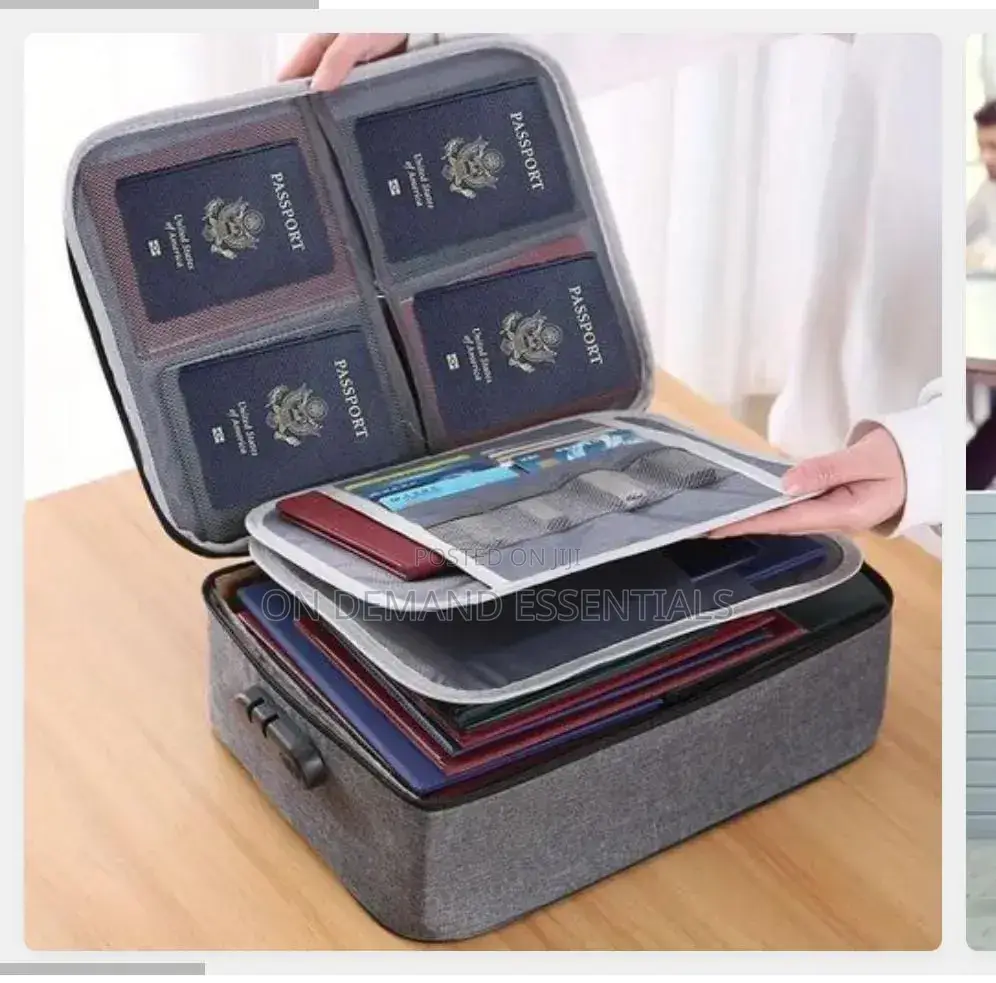 Document Storage Bag With Lock Has 3 Layers