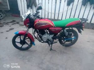 Bajaj Boxer 150 UG 2024 Red