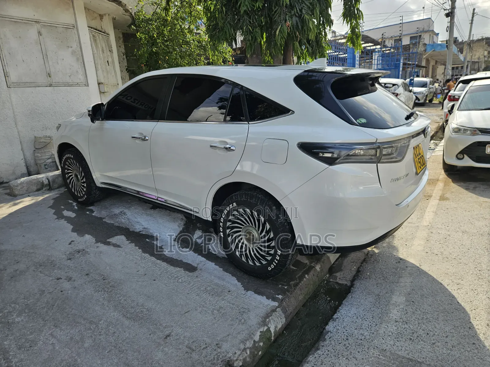 Toyota Harrier 2014 White