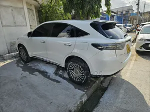 Toyota Harrier 2014 White