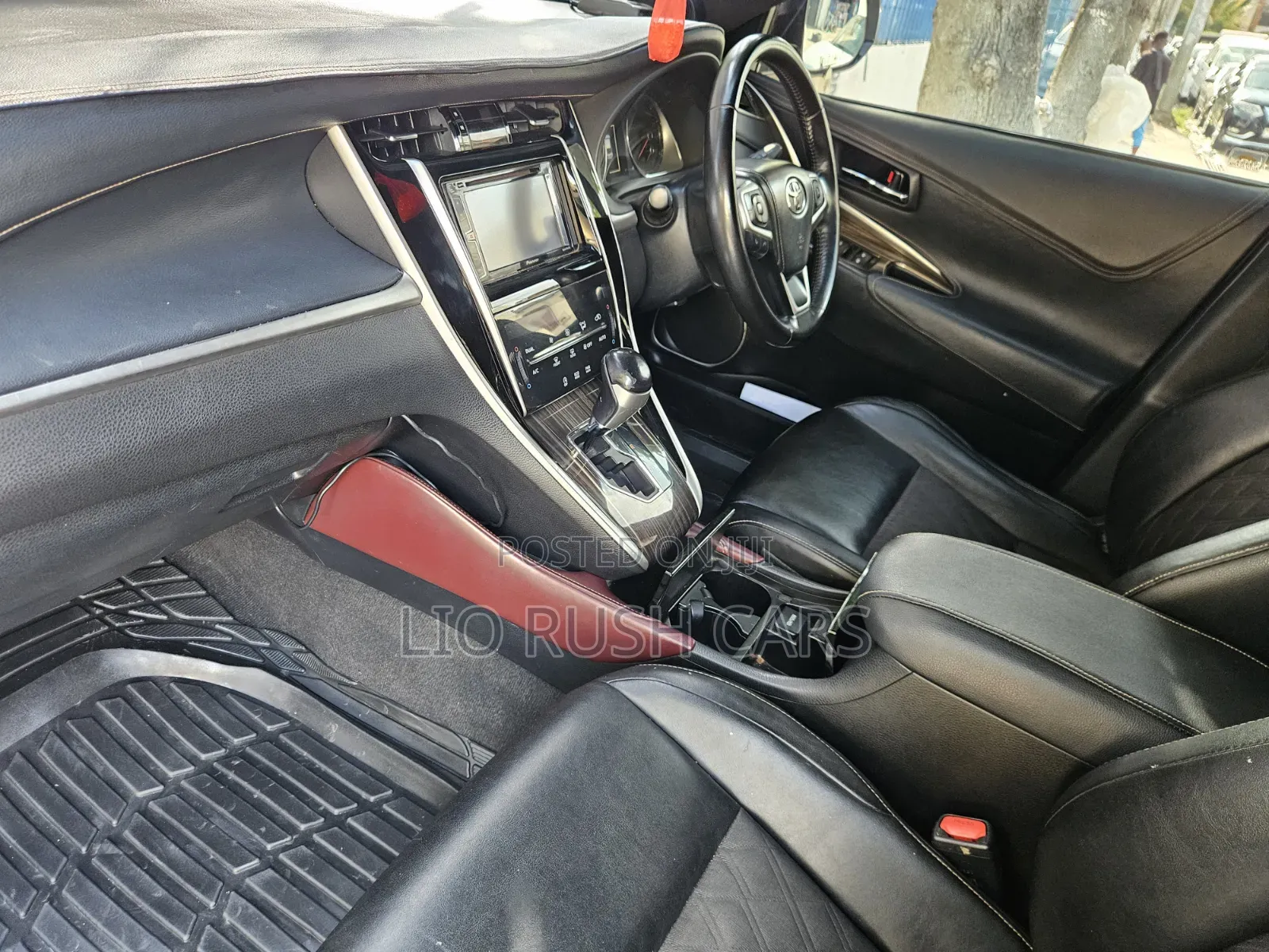 Toyota Harrier 2014 White