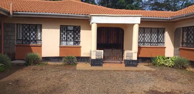 2bdrm Bungalow in Phylom, Hurlingham for rent - thumbnail 2