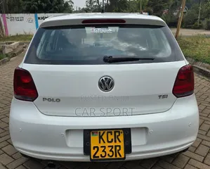 Volkswagen Polo 2011 White