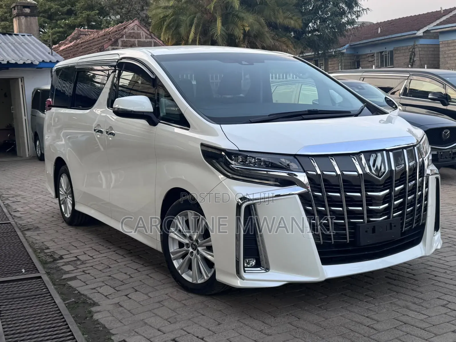 Toyota Alphard 2019 White