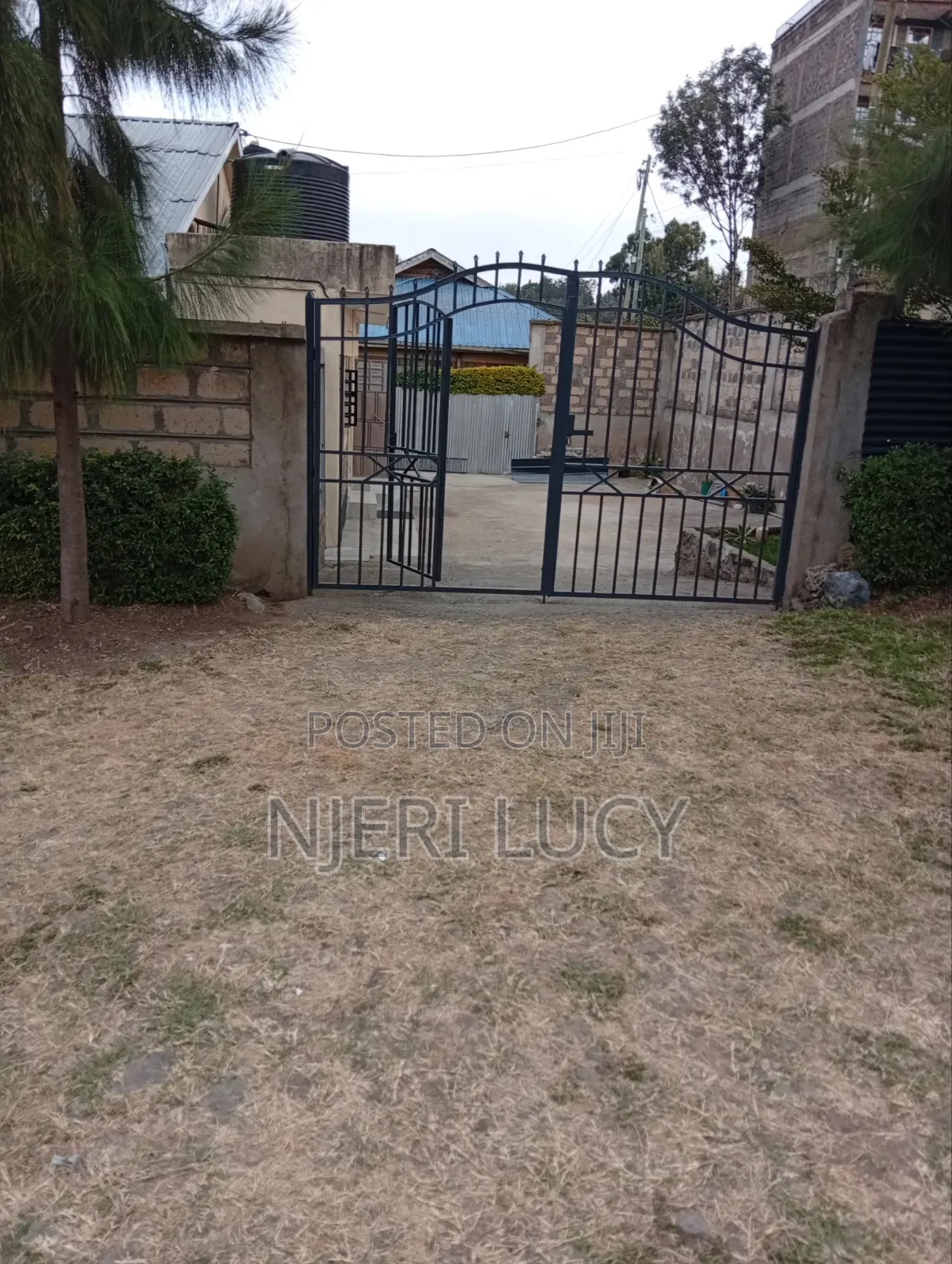 Executive 2bedrooms Bungalow to Let