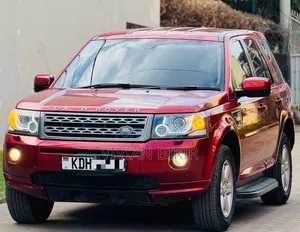 Land Rover Range Rover 2012 Red