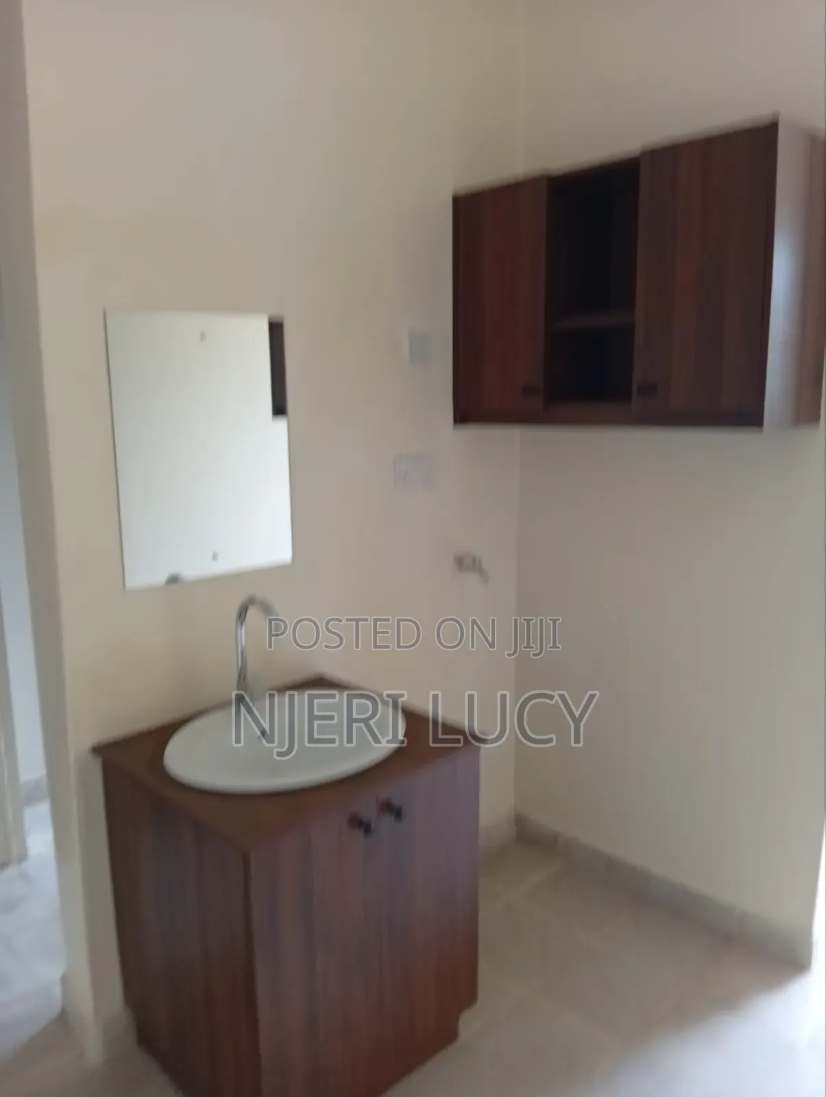 Executive 2bedrooms Bungalow to Let