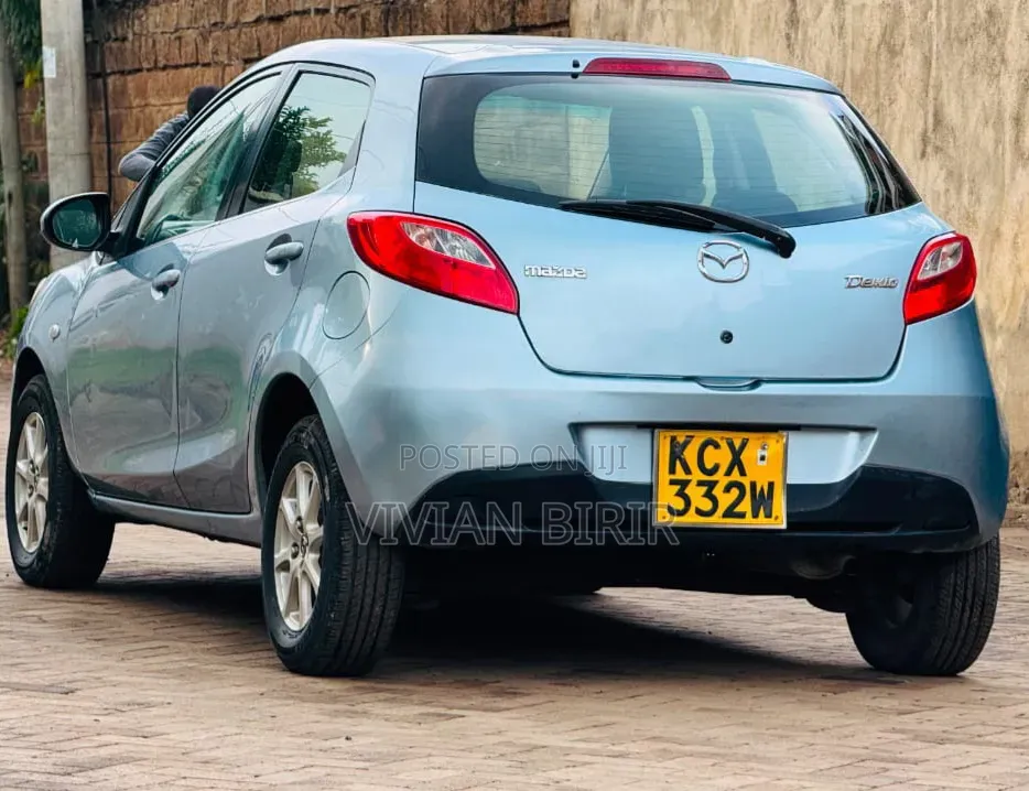 Mazda Demio 2012 Blue