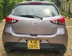 Mazda Demio 2015