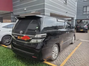 Toyota Vellfire 2014 Black