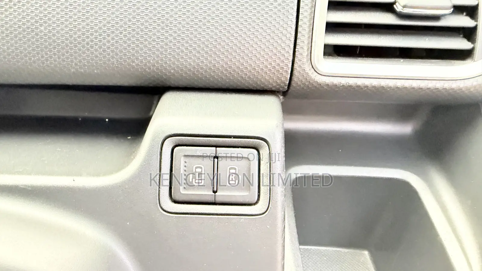 Suzuki Solio Hybrid G 2019 Blue