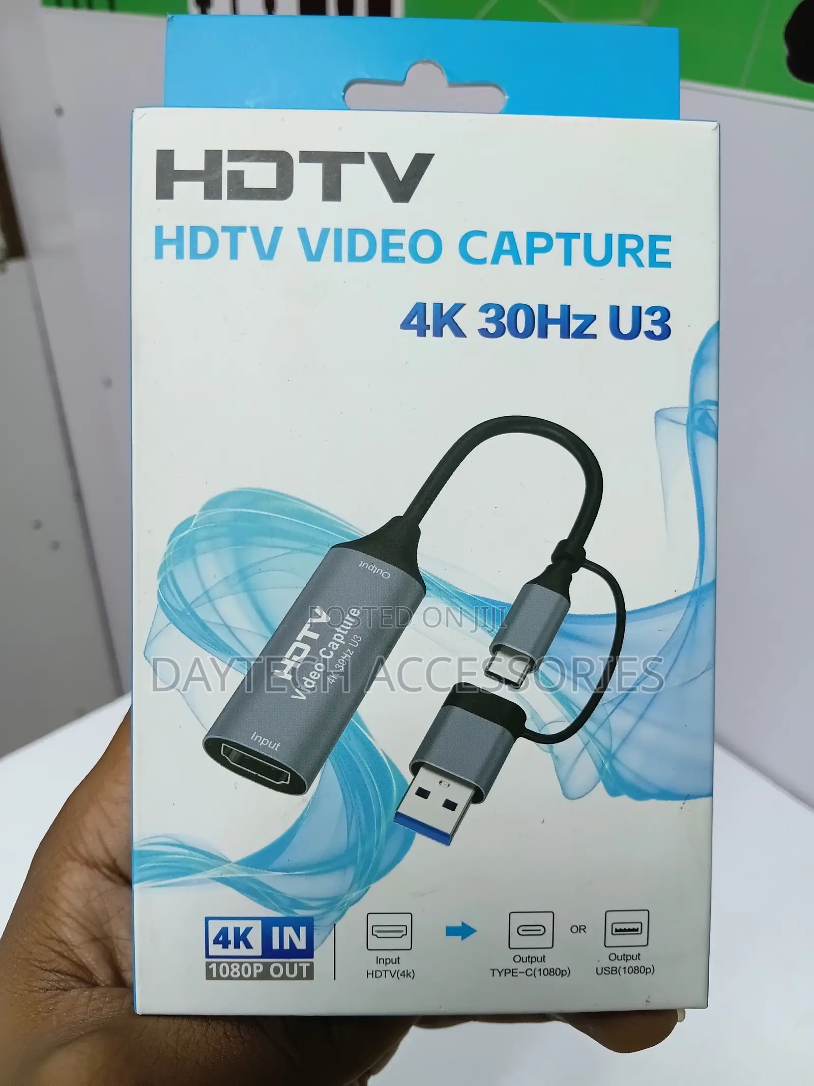 2-in-1 HDMI Video Capture Card That Supports Input at 30Hz.