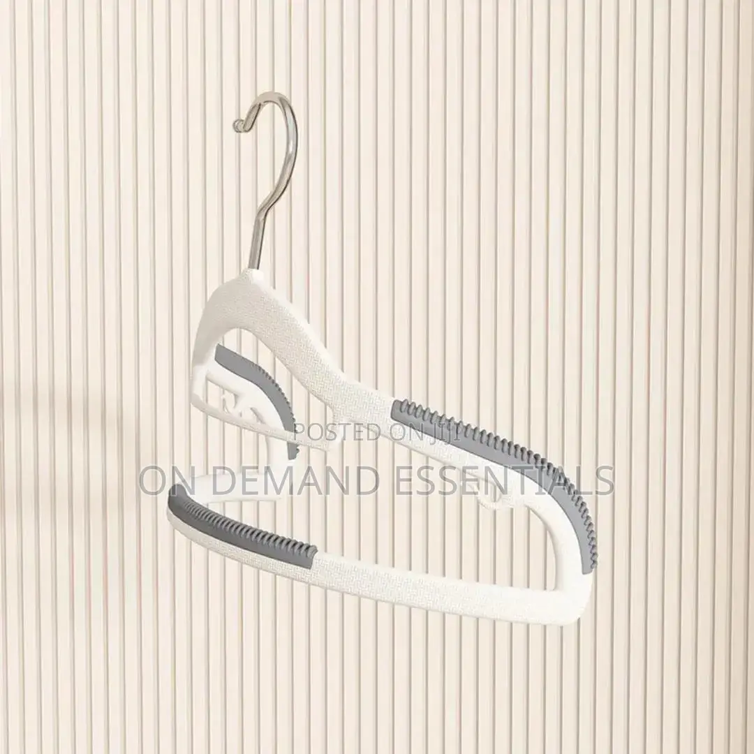 10pcs Household Hangers