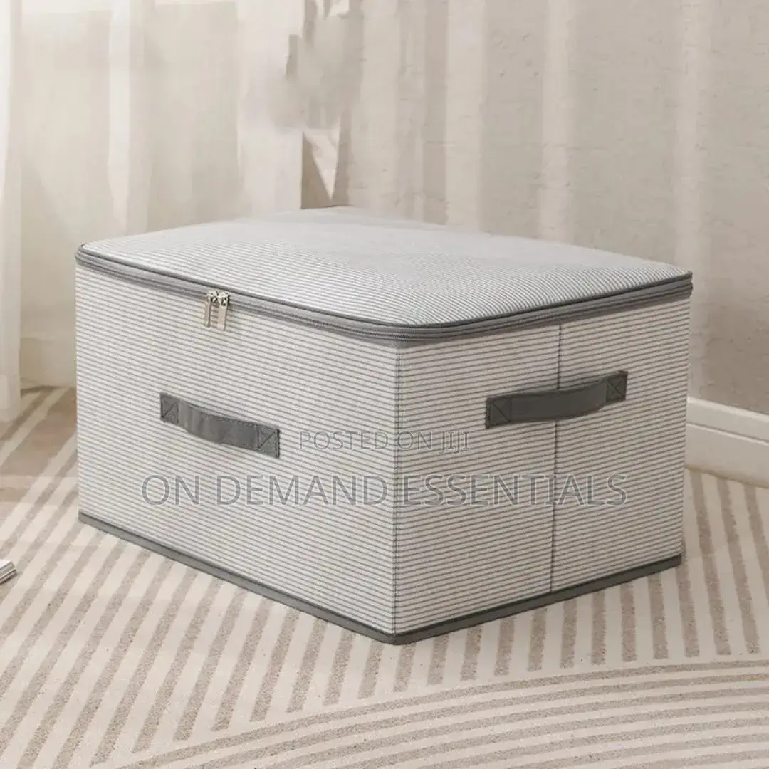 Large Capacity Collapsible Zipper Storage Box