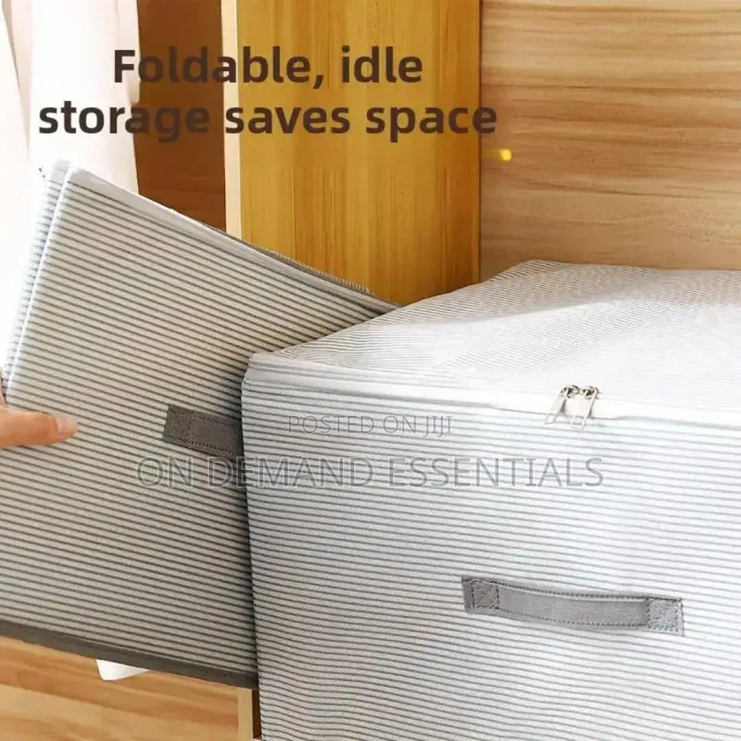 Large Capacity Collapsible Zipper Storage Box