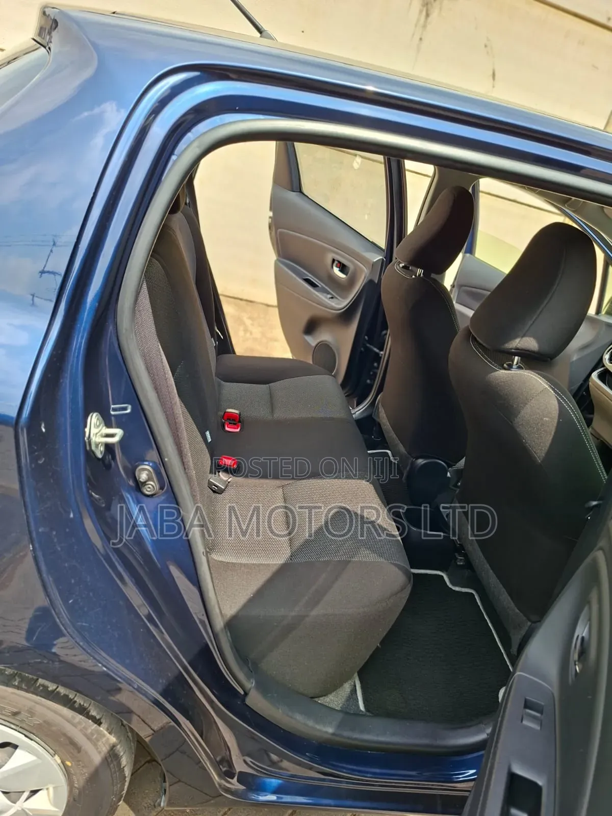 Toyota Vitz 2019 Blue