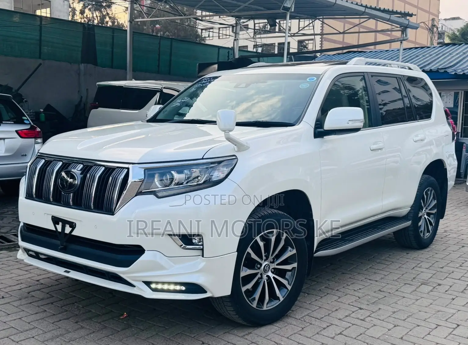 Toyota Land Cruiser Prado 2.8 2019 White