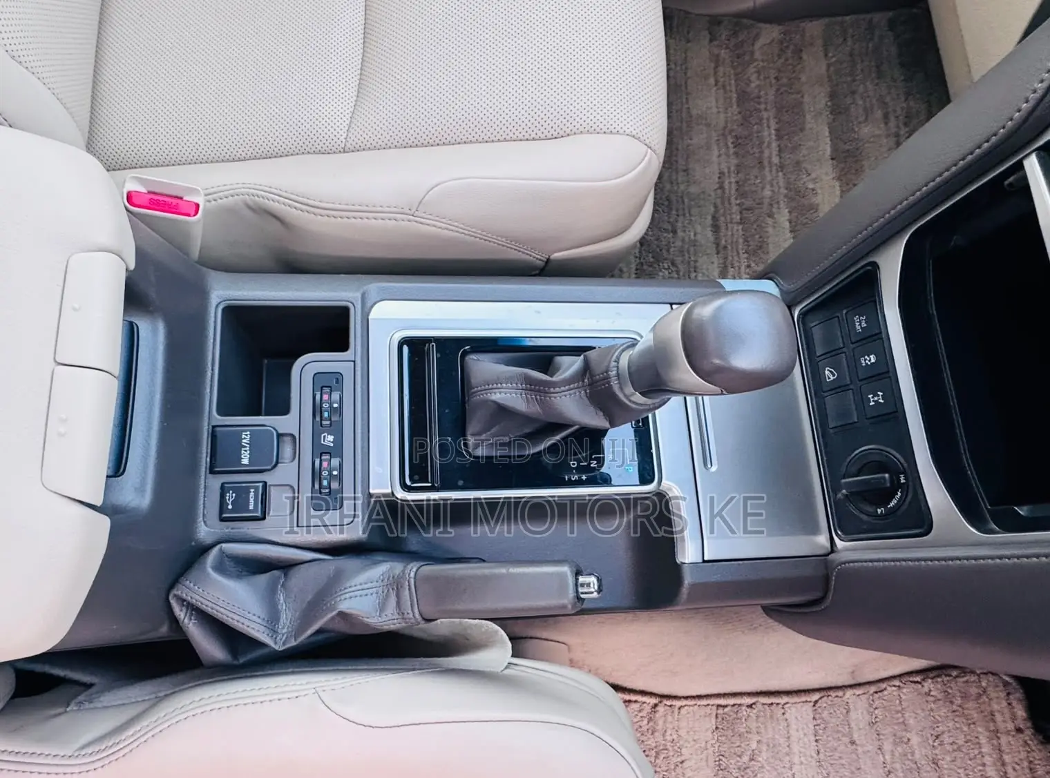 Toyota Land Cruiser Prado 2.8 2019 White