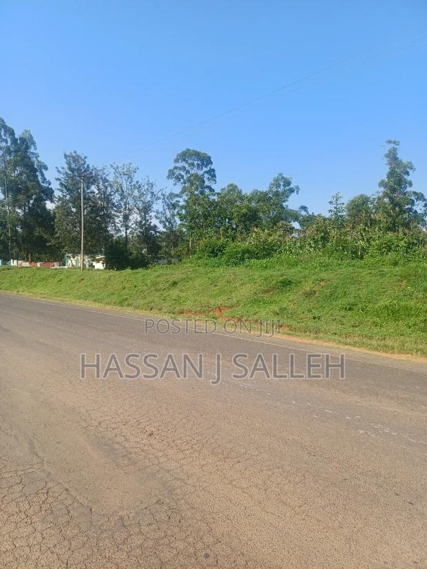 100fts by 100fts Plot 4 SALE.