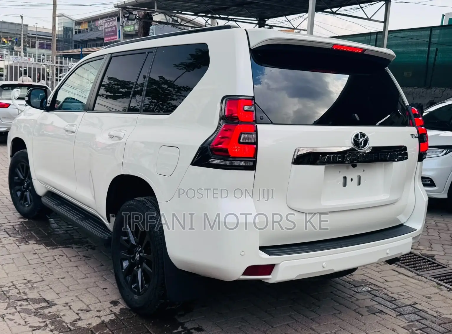 Toyota Land Cruiser Prado 2.8 2021 White